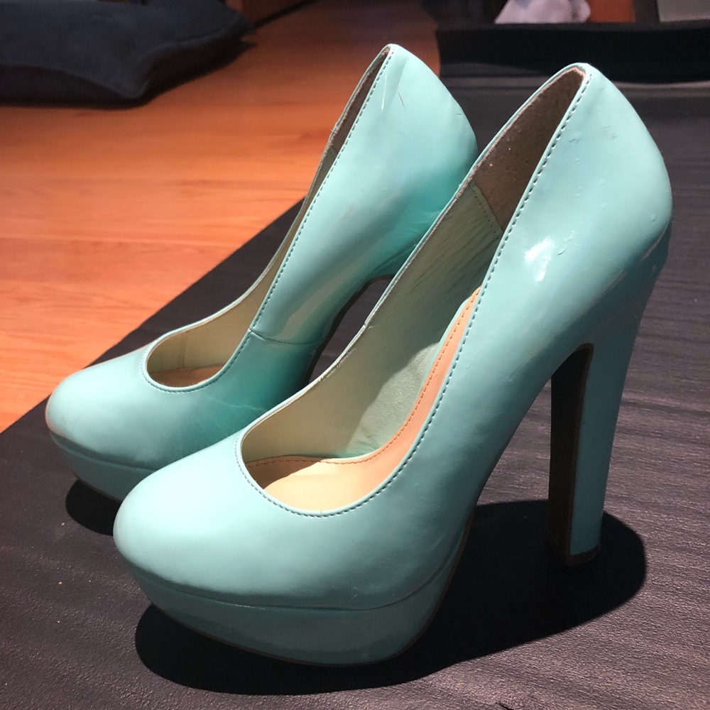 Shiekh Patent Leather Pumps